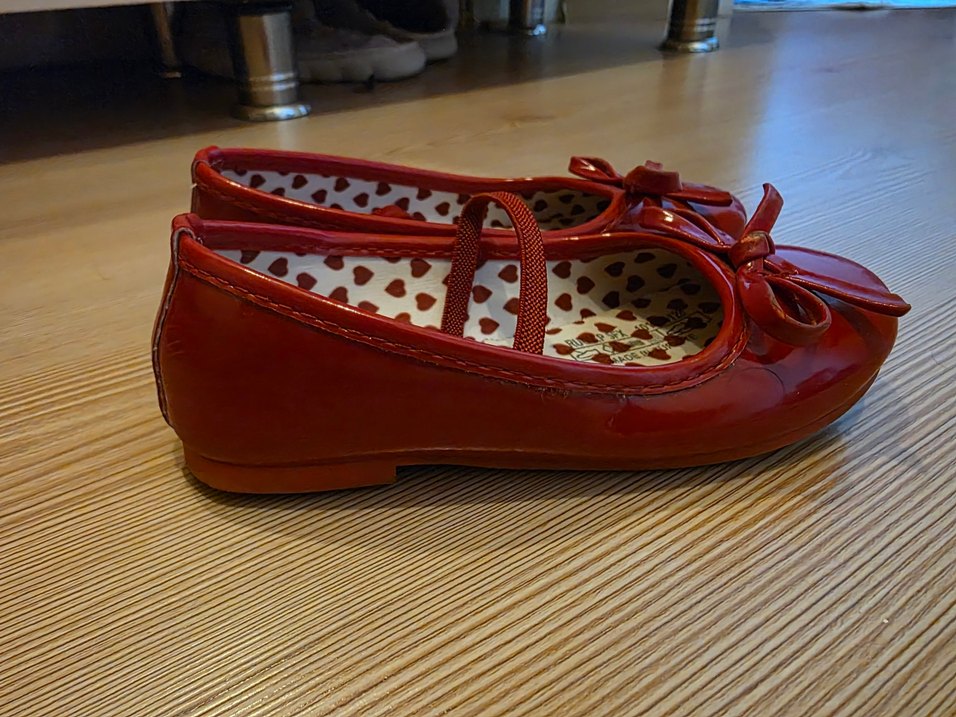 Kırmızı Fiyonk Detaylı Kız Çocuk Babet - Görsel 2