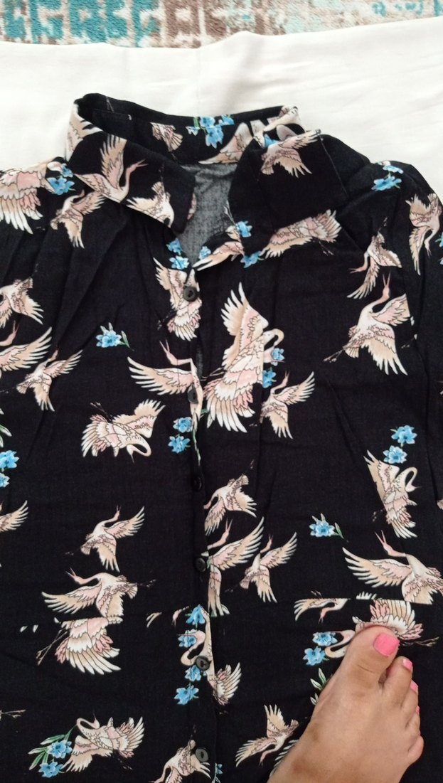 Desenli V Yaka Düğmeli Uzun Hamile Elbisesi - Görsel 4