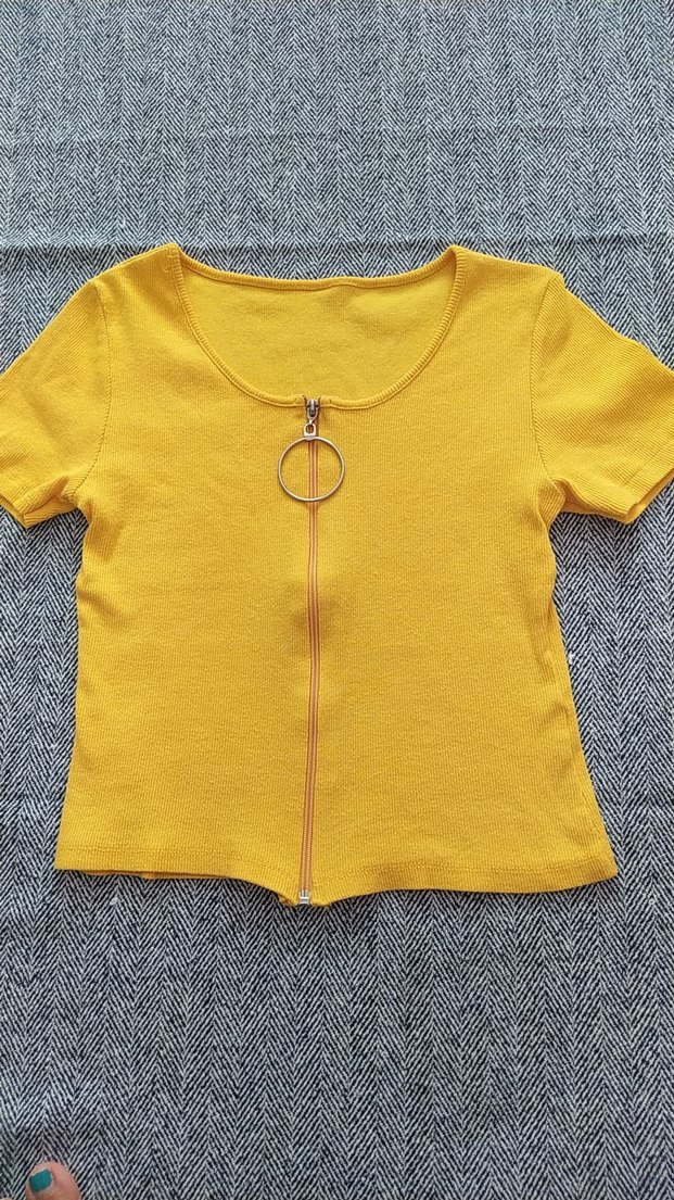 Kız Çocuk Sarı Fermuarlı Kısa Kollu Tişört - Görsel 3