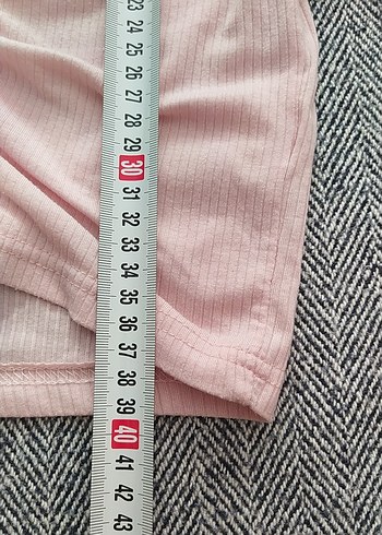 Pembe V Yaka Kısa Kollu Büzgülü Kız Tişörtü - Görsel 8