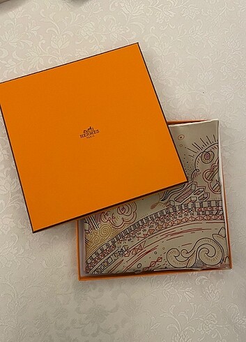 Hermes fular/şal/eşarp