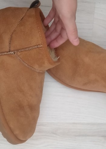 Kürklü Bej Süet Kadın Dolgu Topuk Bot - Görsel 4