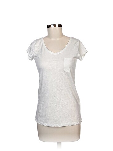 LC Waikiki T-shirt %70 İndirimli.