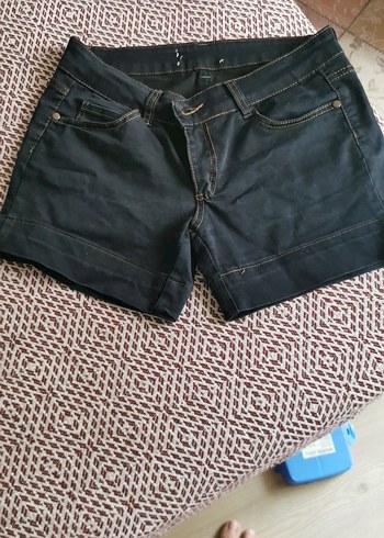 Kemerli Koyu Kahverengi Mini Denim Şort