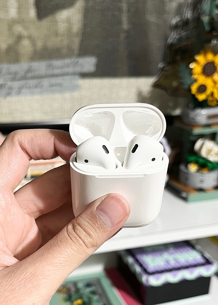 Apple AirPods 2.Nesil Kulaklık - Görsel 2