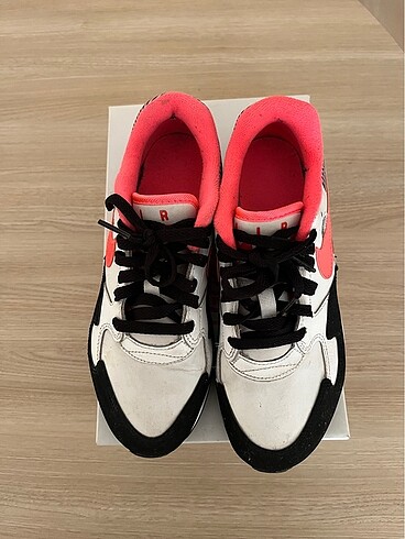 38 Beden Orijinal Nike Air Max Kadın Sneaker