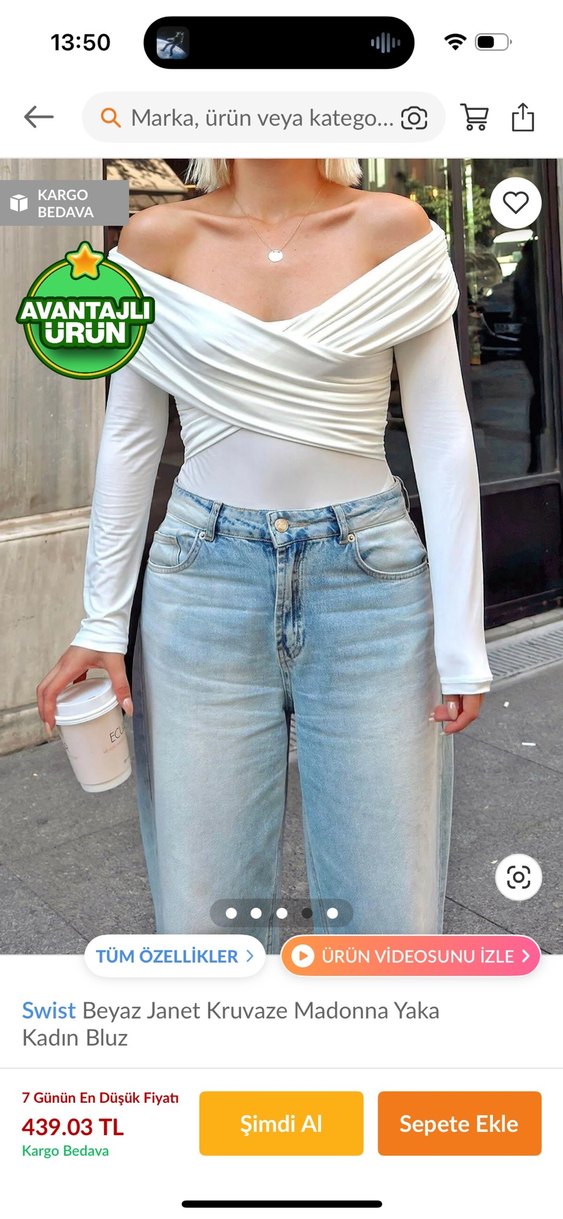 Beyaz Drapeli madonna yaka bluz - Görsel 3