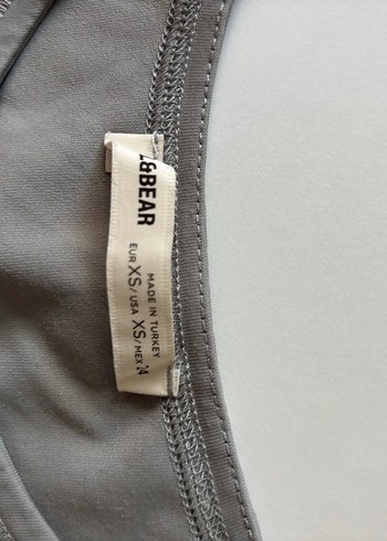 Gri Yüksek Yakalı Kolsuz Crop Top - Görsel 5