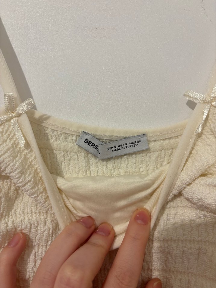 Krem bershka kurdeleli elbise - Görsel 2