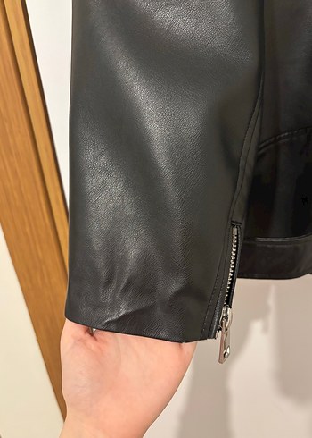 Siyah Deri Biker Ceket Kemerli zara - Görsel 6