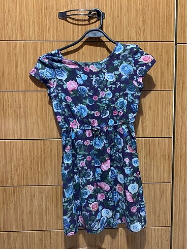 H&M Elbise