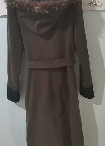 Tekbir 1 defa giyildi bedeni 40 yazıyor ama Dar kalıp 38 bedene daha uy
