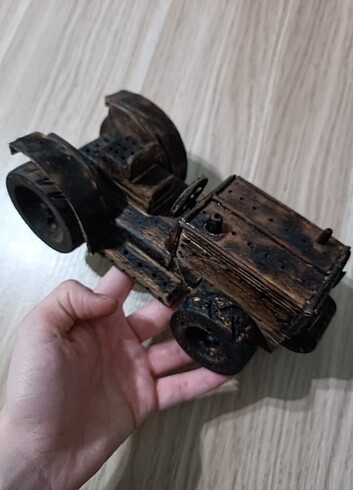 Traktör ve kasası