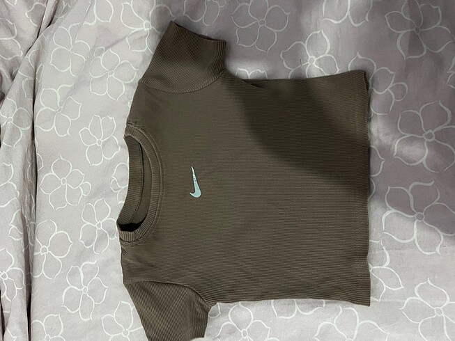 koyu camel crop