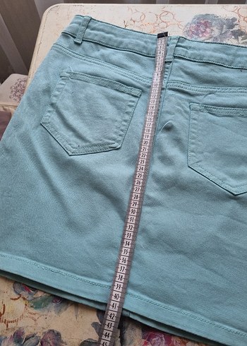 LC Waikiki Nakışlı Düğmeli yesil Mini Kot Etek