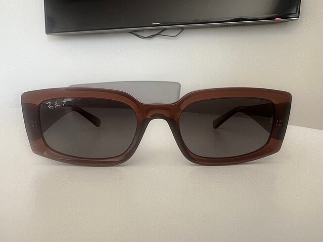 Rayban RB4395 Güneş Gözlüğü