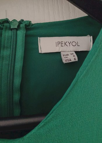36 Beden yeşil Renk İpekyol marka belden kemerli elbise