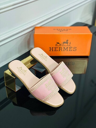 40 Beden siyah Renk Hermes Terlik Sıfır