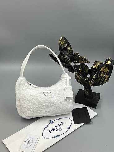 Prada Prada Tüylü Çanta Sıfır