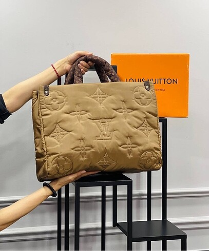 Louis Vuitton Louis Vuitton Çanta Sıfır