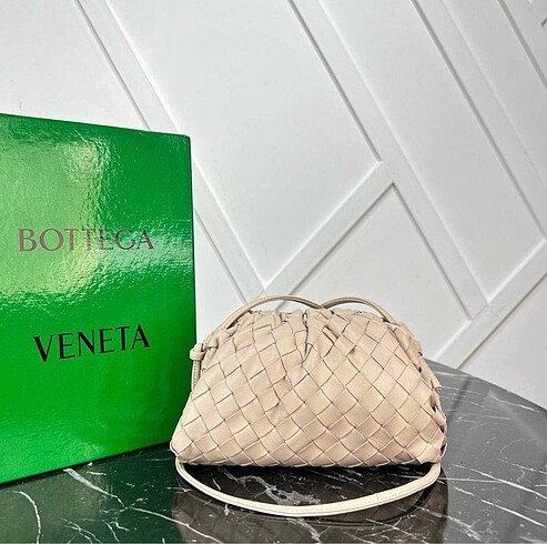 Beden Bottega Veneta Çanta Sıfır hakiki deri ithal