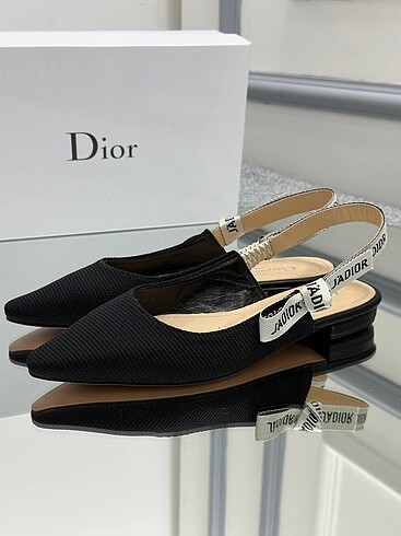 Dior babet hakiki deri