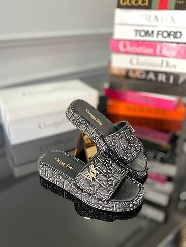 Dior Terlik Sıfır