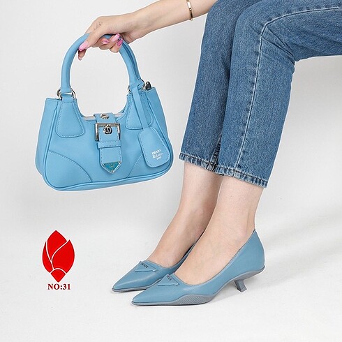 Prada Prada topuklu ayakkabı sıfır