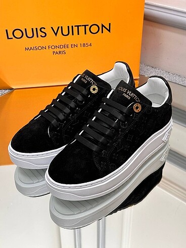 Louis vuitton ithal spor ayakkabı sıfır