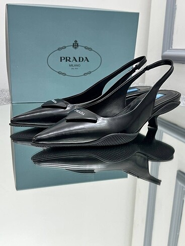 Prada topuklu ayakkabı sıfır ithal
