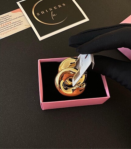 İthal gold küpe sıfır kutulu