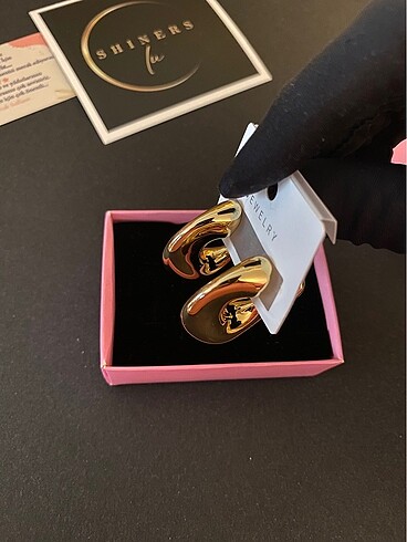 Beden İthal gold küpe sıfır kutulu