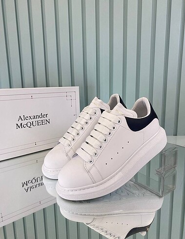 38 Beden Alexander mcqueen spor ayakkabı sıfır