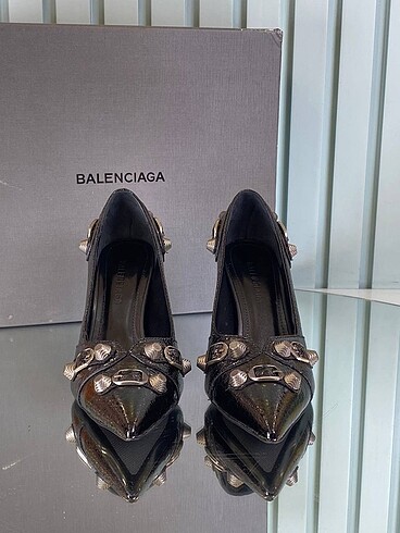 38 Beden Balenciaga topuklu ayakkabı sıfır ithal cagole