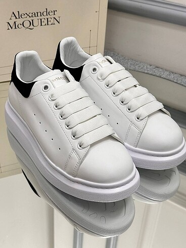 Alexander mcqueen sıfır ayakkabı ithal