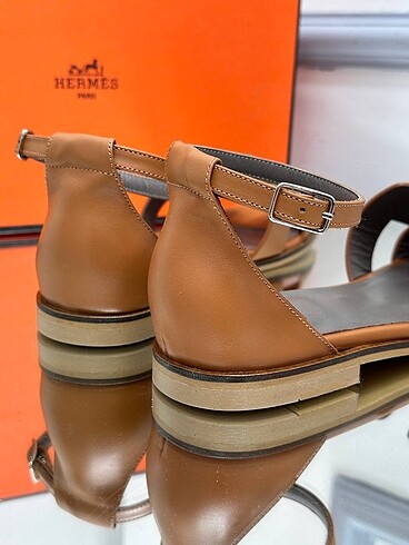 39 Beden Hermes sandalet ithal sıfır