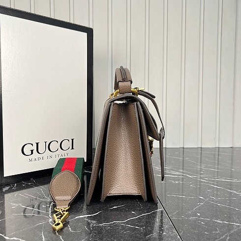 Beden Gucci çanta ithal sıfır