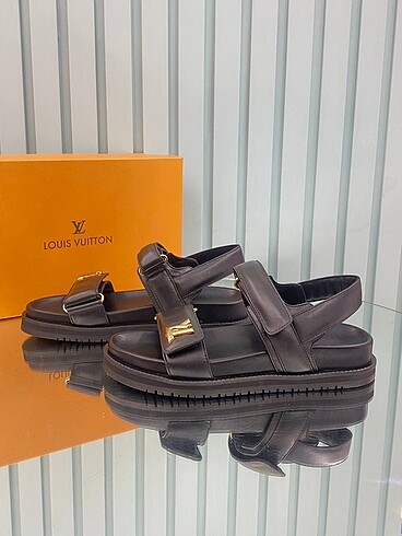 39 Beden siyah Renk Louis vuitton sandalet sıfır ithal