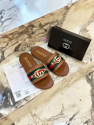 39 Beden siyah Renk Gucci terlik sıfır