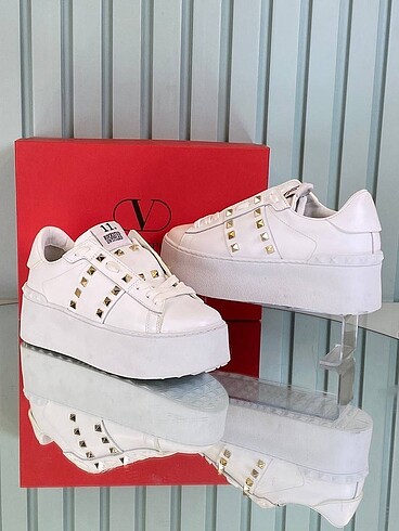 38 Beden Valentino spor ayakkabı sıfır