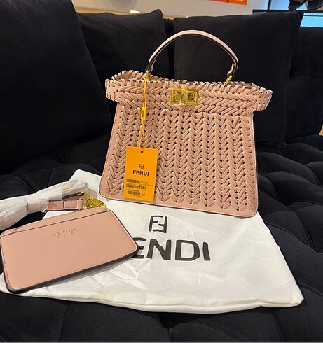 Beden Fendi ithal çanta sıfır