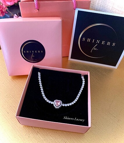 swarovski Pembe kalpli ithal su yolu bileklik sıfır