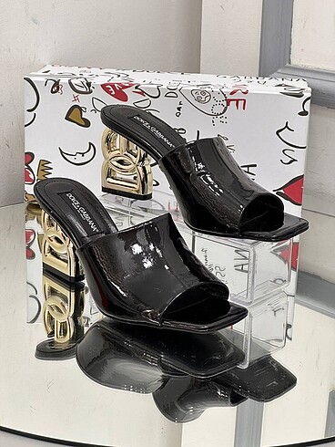 dolce gabbana terlik gold detay sıfır ithal