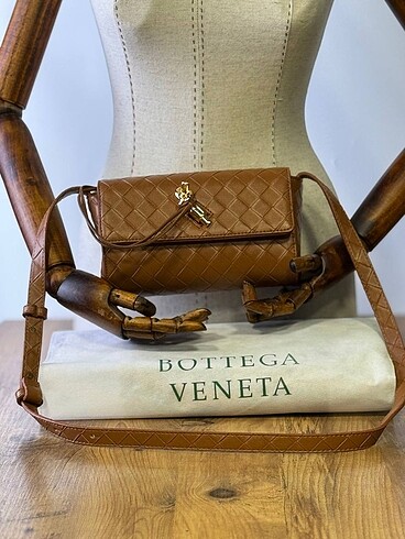  Beden Bottega veneta çanta