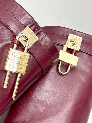40 Beden Givenchy bot