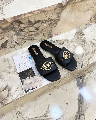 37 Beden Michael Kors terlik sıfır
