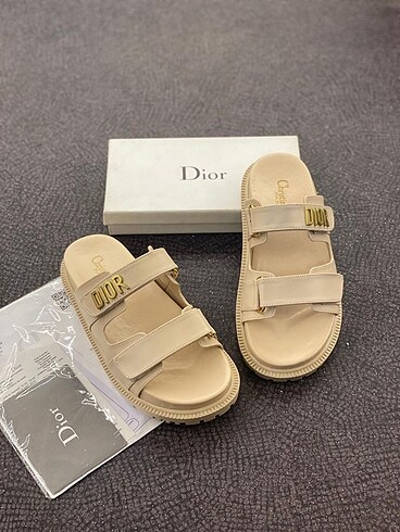 38 Beden siyah Renk Dior terlik sandalet sıfır