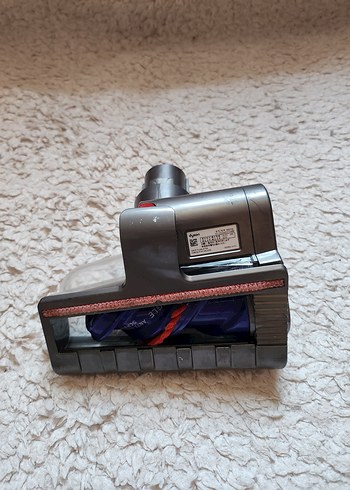  Beden Dyson V12 koltuk başlığı