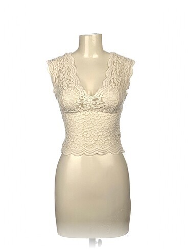 Zara Bluz %70 İndirimli.