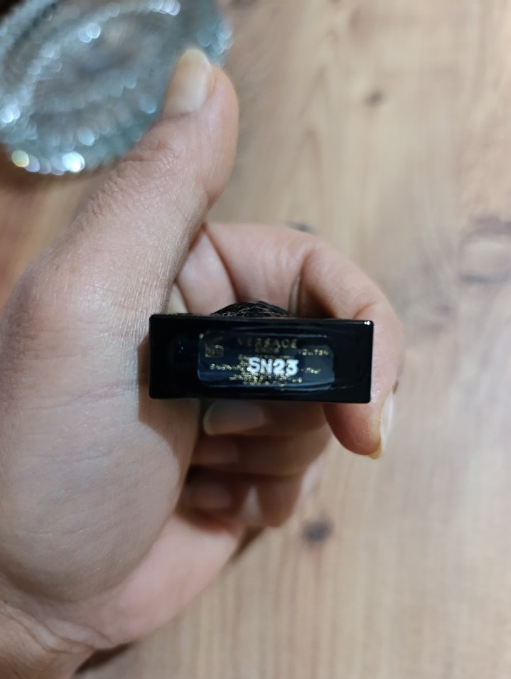 Versace Eros Erkek Parfümü 5 ml delux boy - Görsel 4